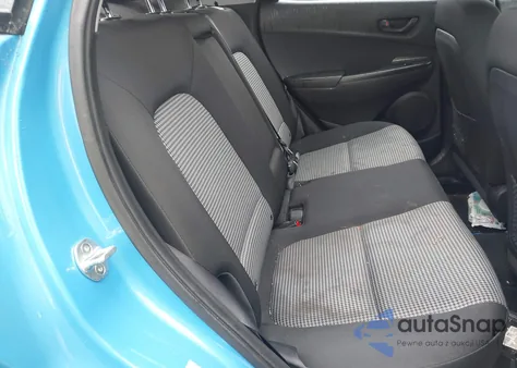 2020 Hyundai Kona Se z USA, uszkodzony, nr VIN KM8K12AAXLU445542